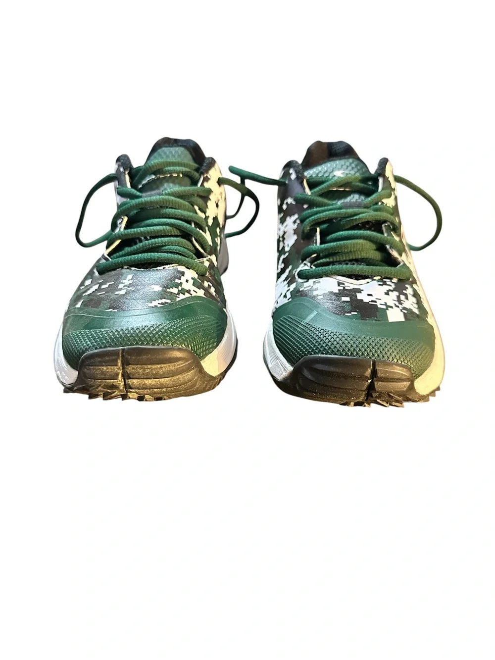 NEW BOOMBAH Women's Dart Digi Camo Turf Shoes- Size 7 Green